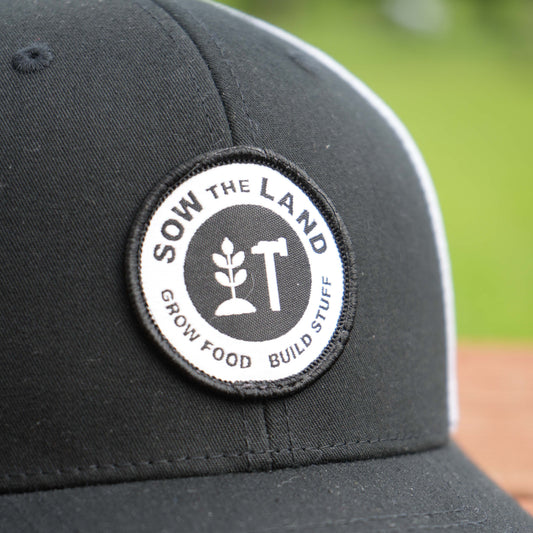 Trucker Mesh Hat (black/white)