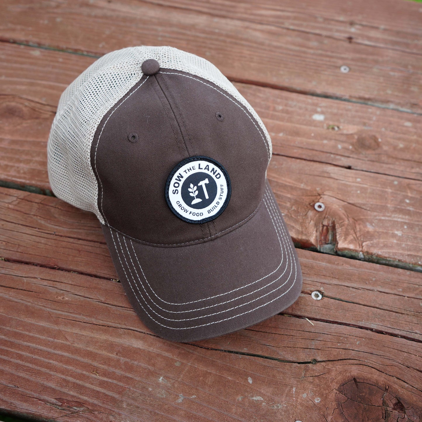 Washed Trucker Mesh Hat (brown/khaki)