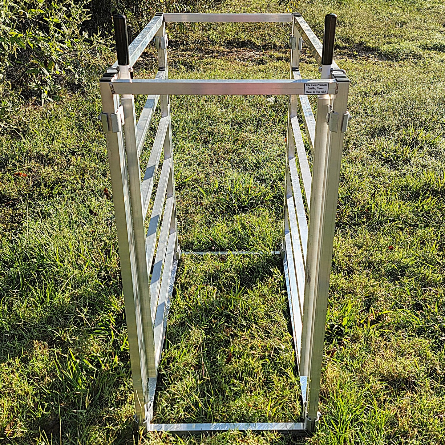 Aluminum 40-Inch-Tall Sheep & Goat 3 Way Sorter gate for Sorting Alley & Pen Systems
