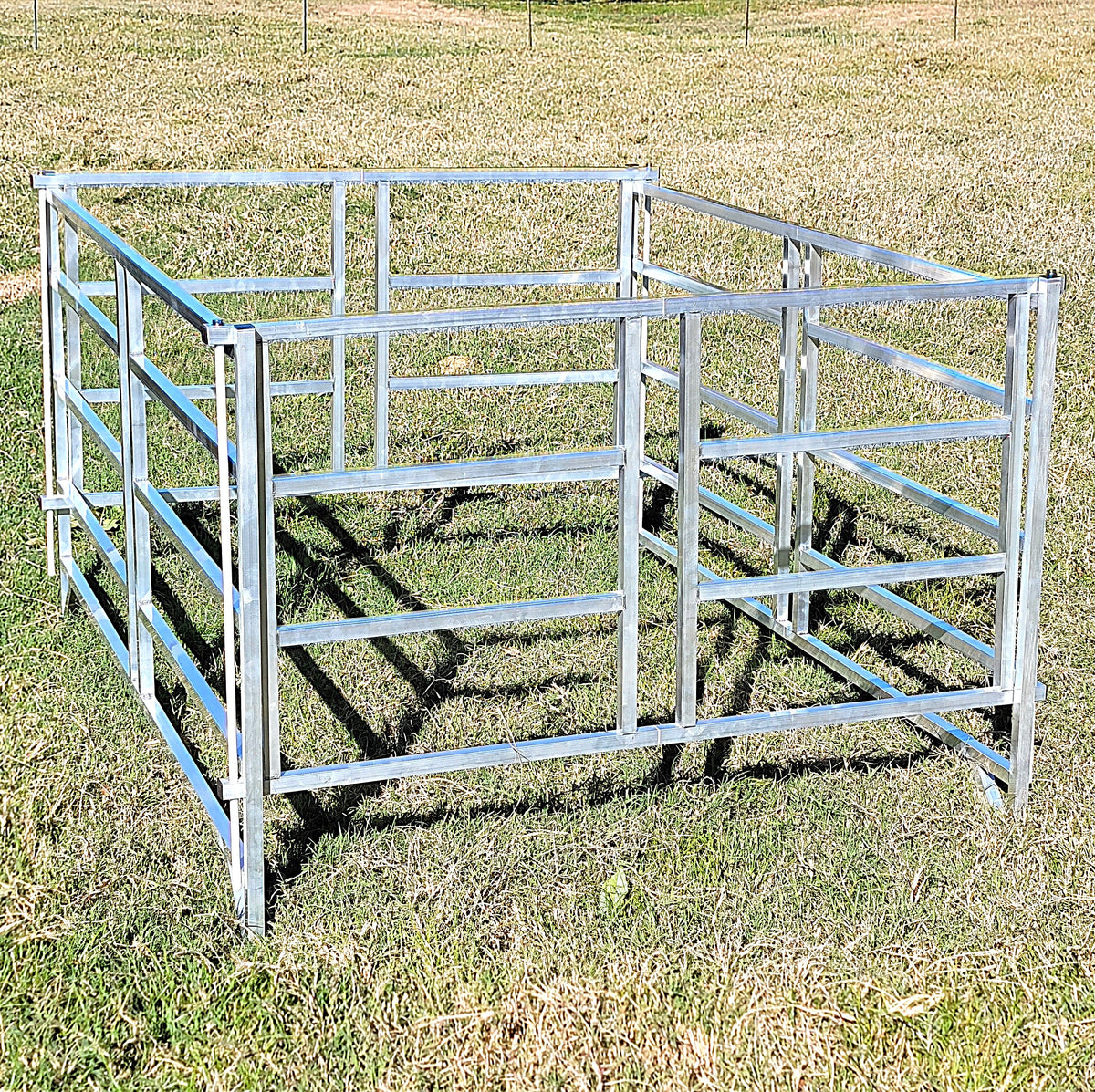 Collapsible Sheep & Goat Aluminum Round Hay Bale Feeder for 4X4, 4X5, & 4X6 Bales Llama Alpaca
