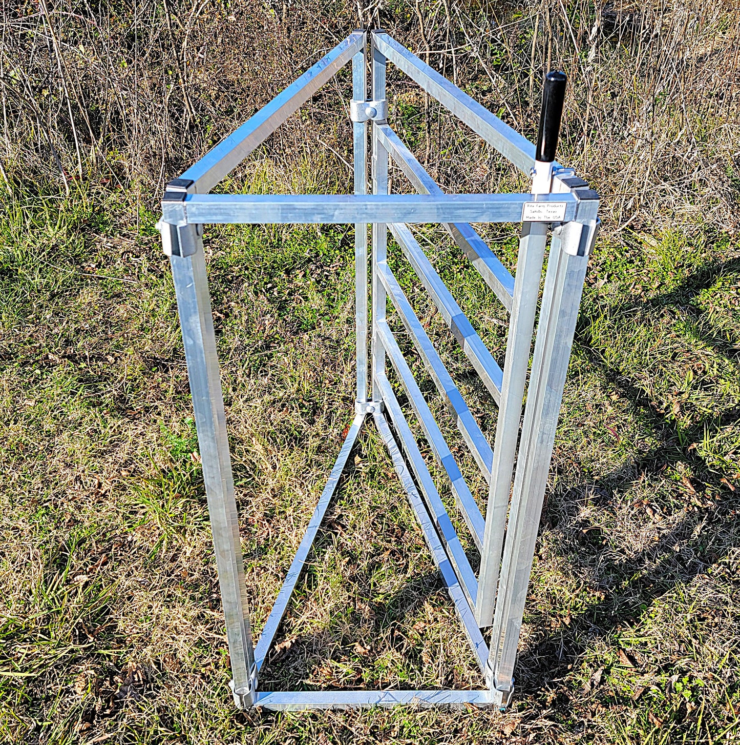 Aluminum 40-Inch-Tall Sheep & Goat 2 Way Sorter gate for Sorting Alley & Pen Systems