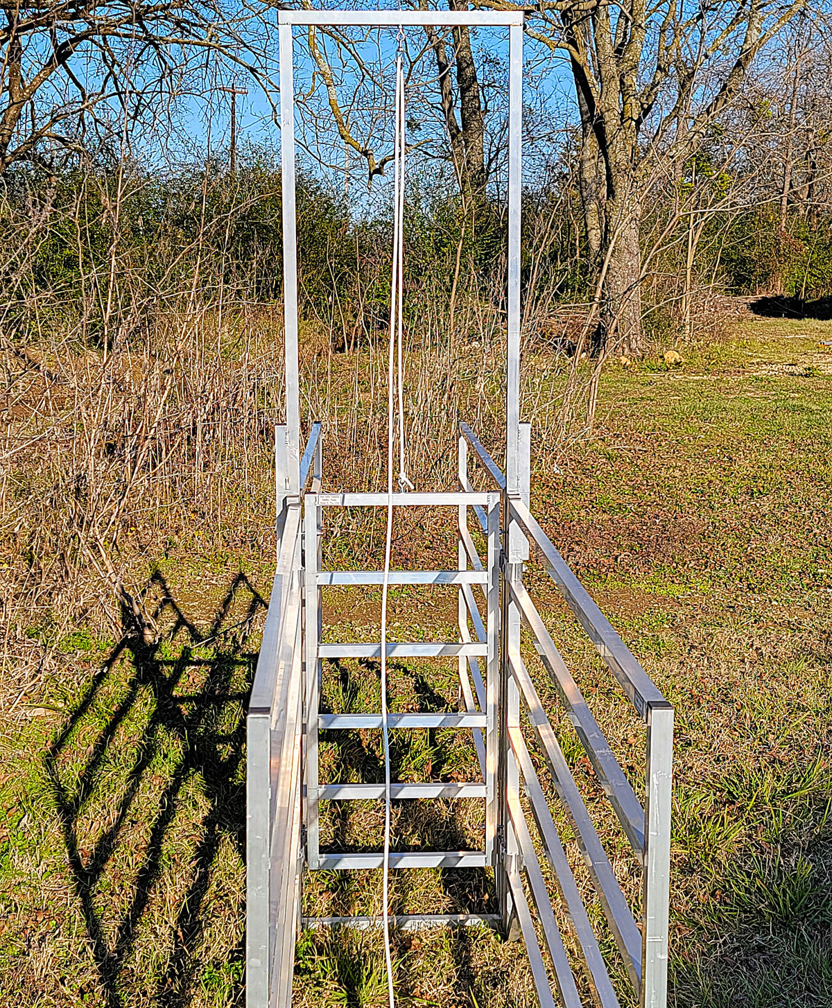 Aluminum 80-Inch-Tall Sheep & Goat Guillotine Stop Gate for Sorting Alley & Pen Systems