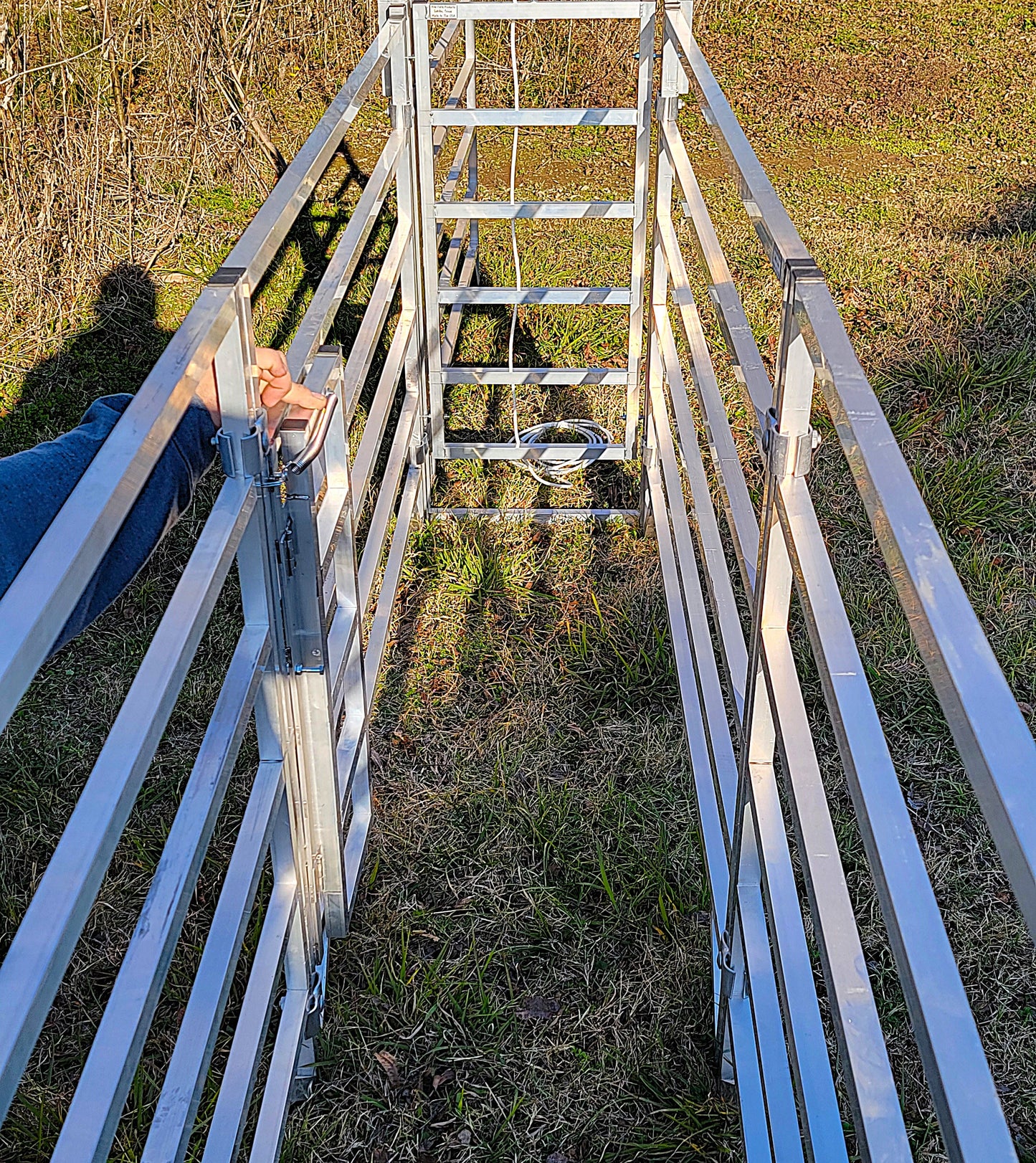 Aluminum Sheep & Goat Anti Backup Gate for Sorting Alley & Pen Systems